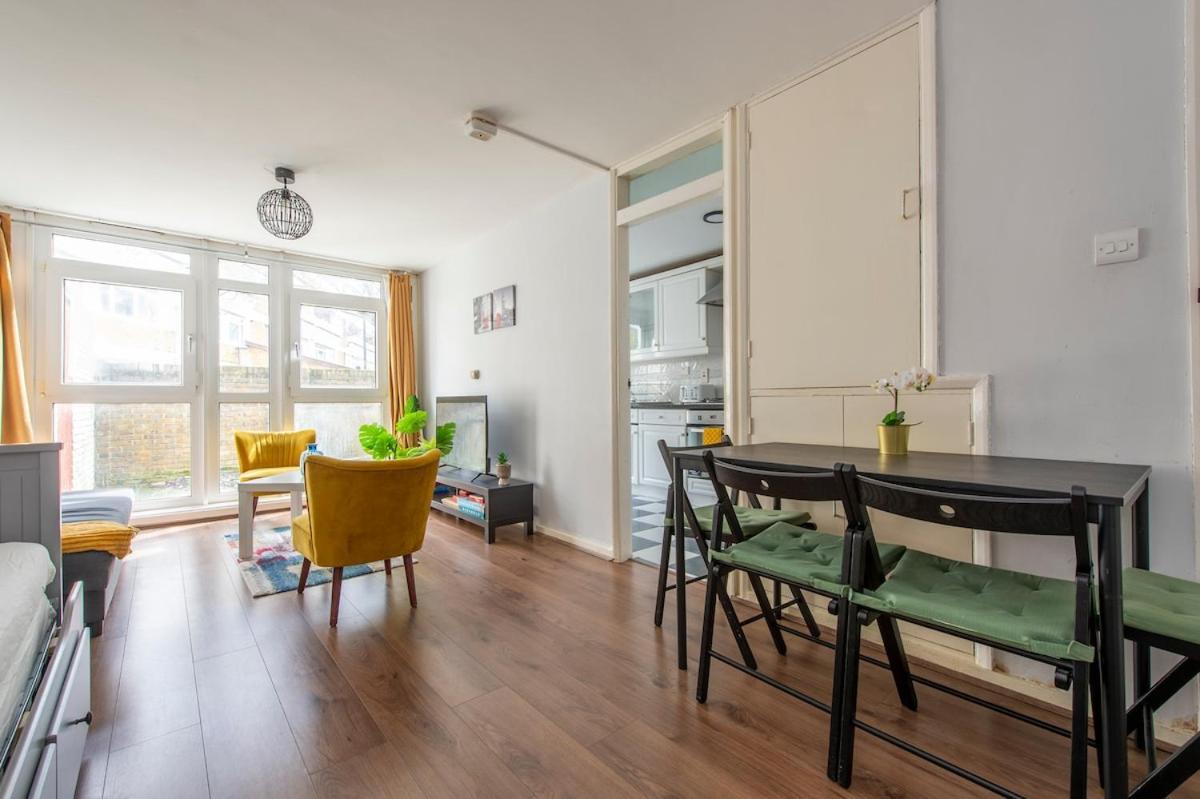Lovely 2-Bed 20 Mins To Central Λονδίνο Εξωτερικό φωτογραφία