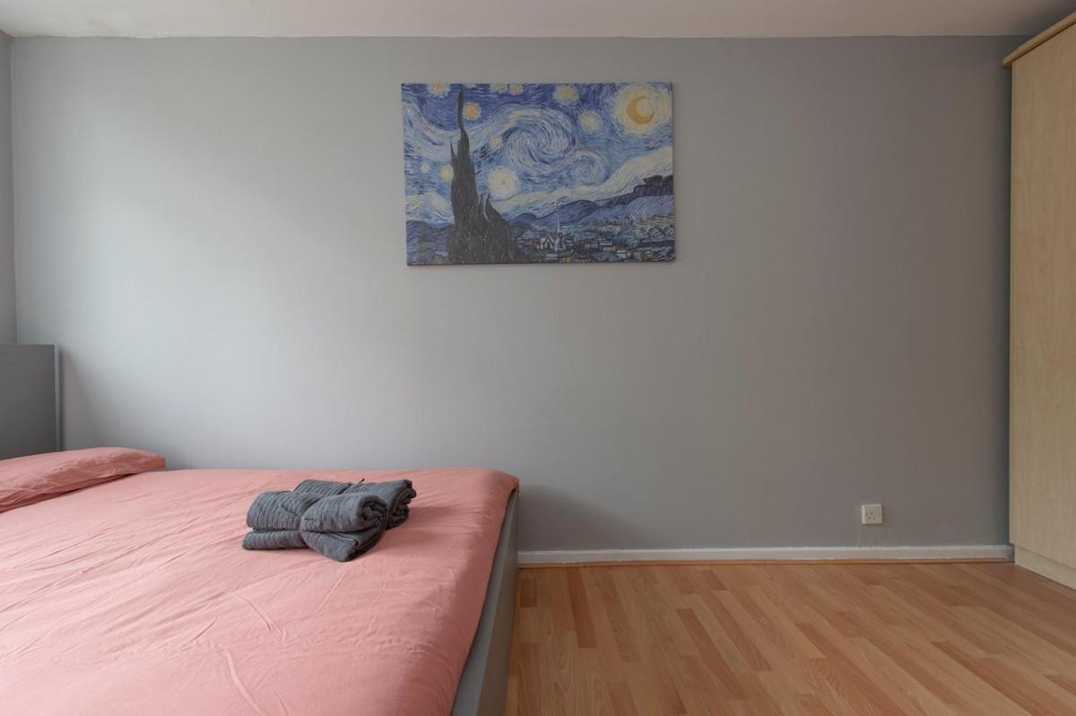 Lovely 2-Bed 20 Mins To Central Λονδίνο Εξωτερικό φωτογραφία