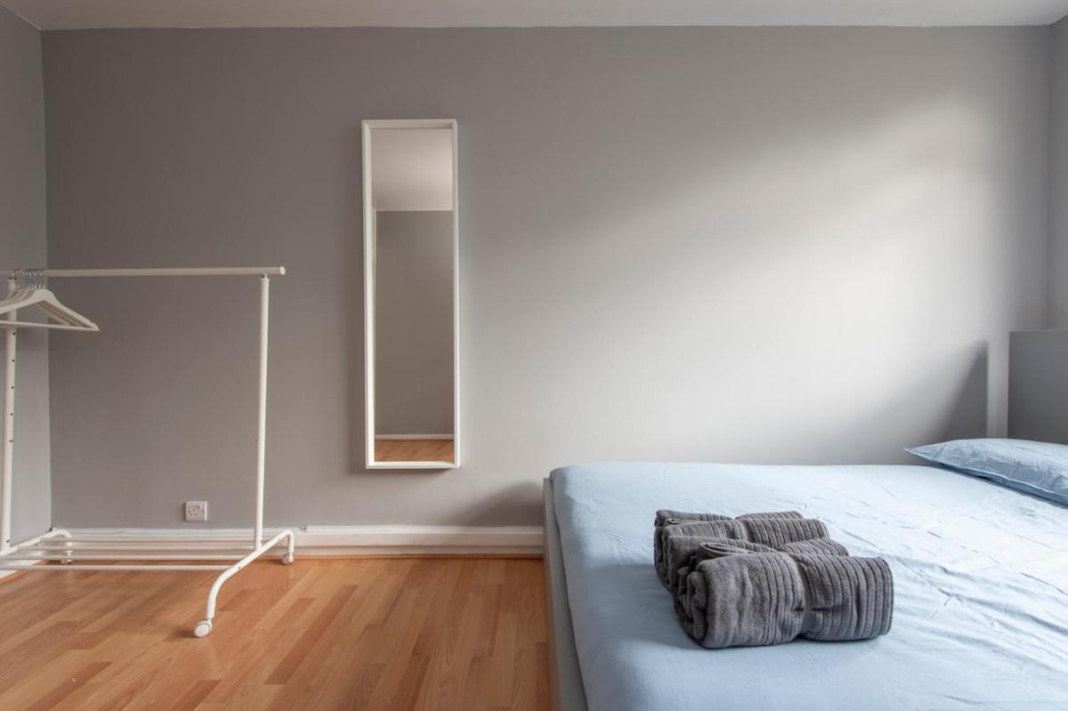 Lovely 2-Bed 20 Mins To Central Λονδίνο Εξωτερικό φωτογραφία