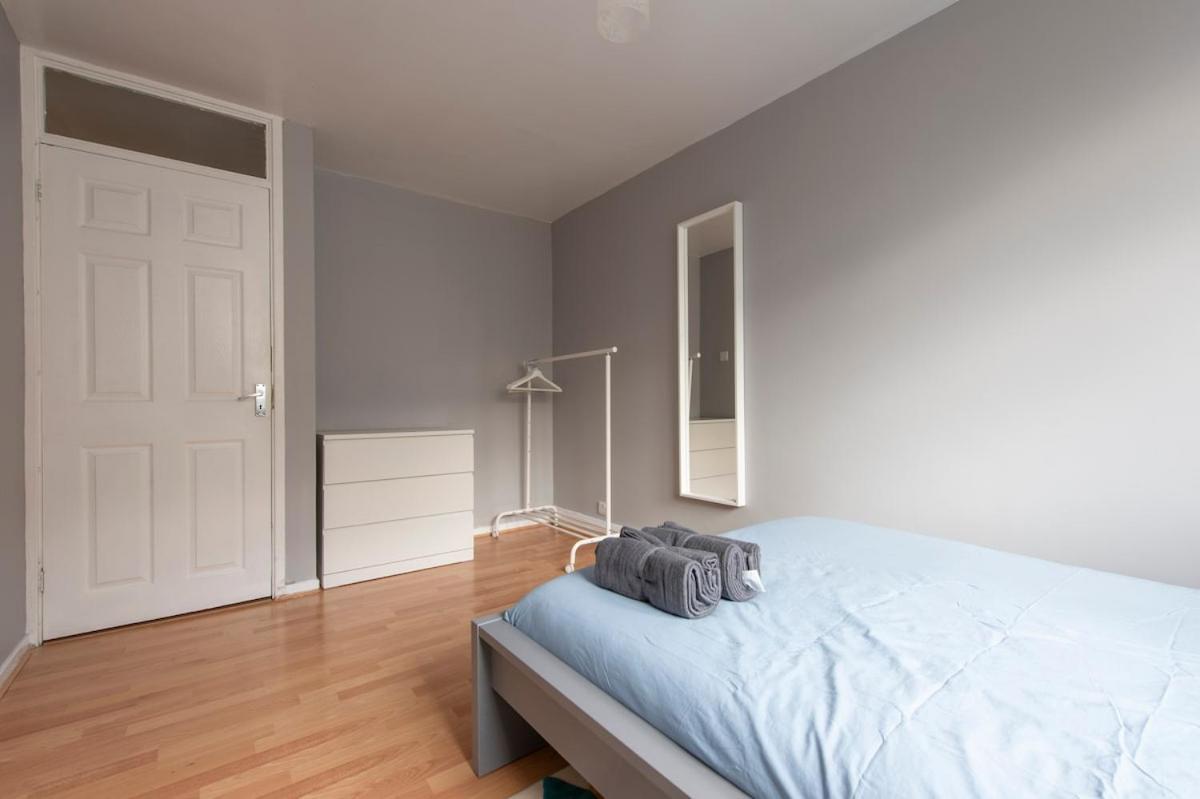 Lovely 2-Bed 20 Mins To Central Λονδίνο Εξωτερικό φωτογραφία